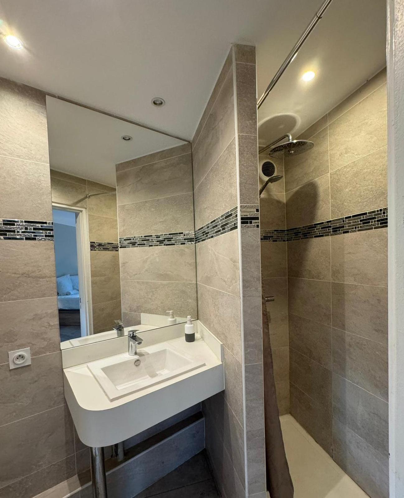 Appart' Hotel Fauriel Saint Etienne Avec Parking المظهر الخارجي الصورة